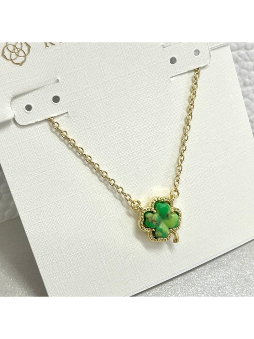Kendra Scott Clover Gold Short Pendant Necklace - Picture 2 of 7